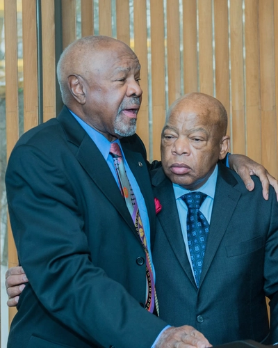 William G. Anderson and Rep. John C. Lewis at the 2015 “Slavery to Freedom” lecture series