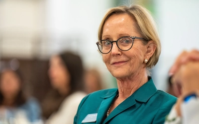 Joyce deJong