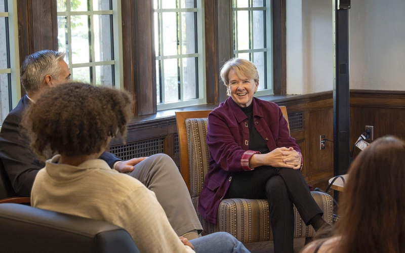 Honors College alumna Joanne Maguire visits campus to meet with Maguire Scholars and other Honors College students for a Fireside Chat in October 2025 in Campbell Hall.