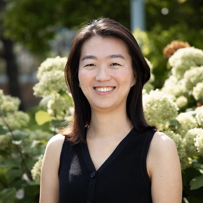 Headshot of Kune Park.