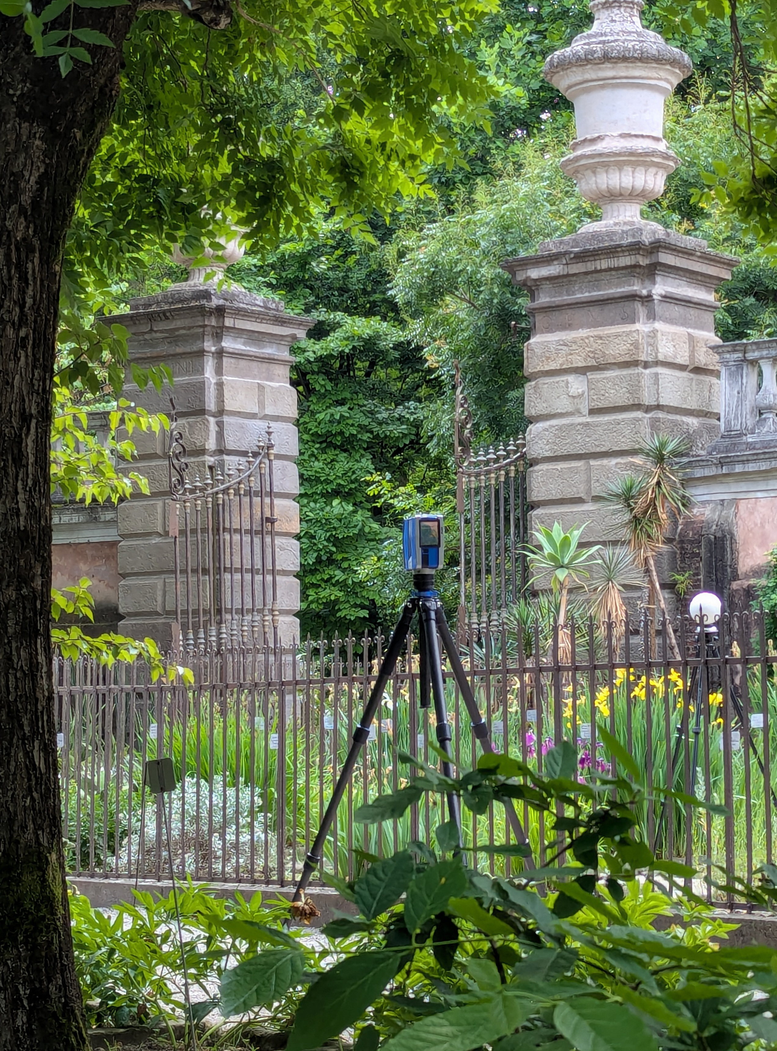 FARO Focus laser scanner at the Orto Botanico of the University of Padova