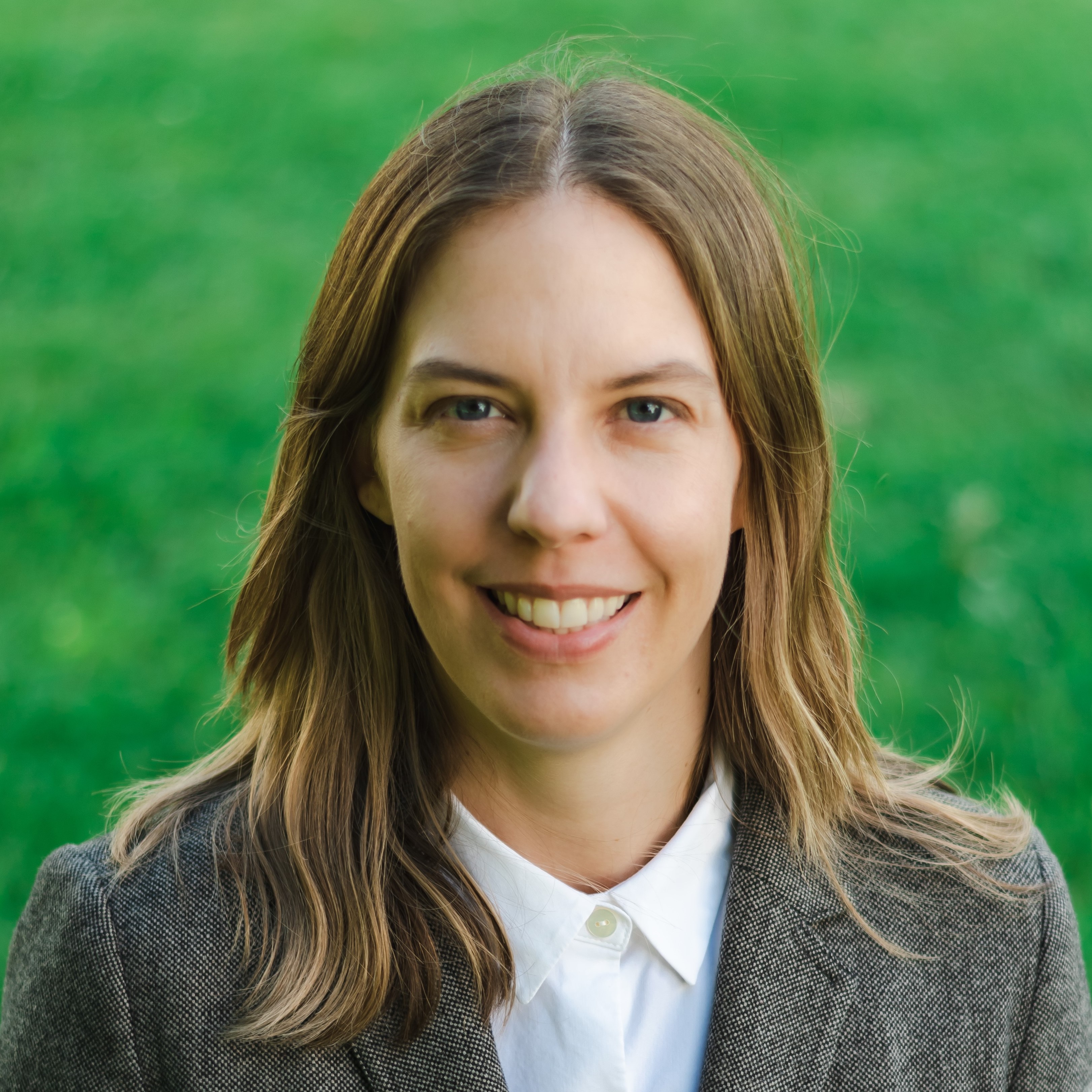 Courtney Carignan heashot