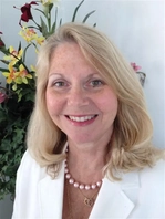 Linda Weglicki headshot