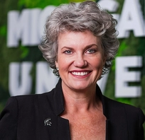 Headshot of Kim Tobin.