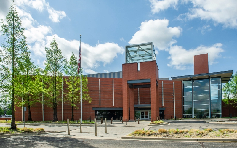 The Zekelman Holocaust Center